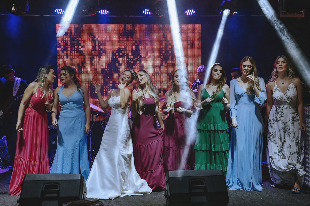 WEDDING PHOTOS
NOIVA
2023 CASAMENTOS
ALEXANDRE CASTTRO