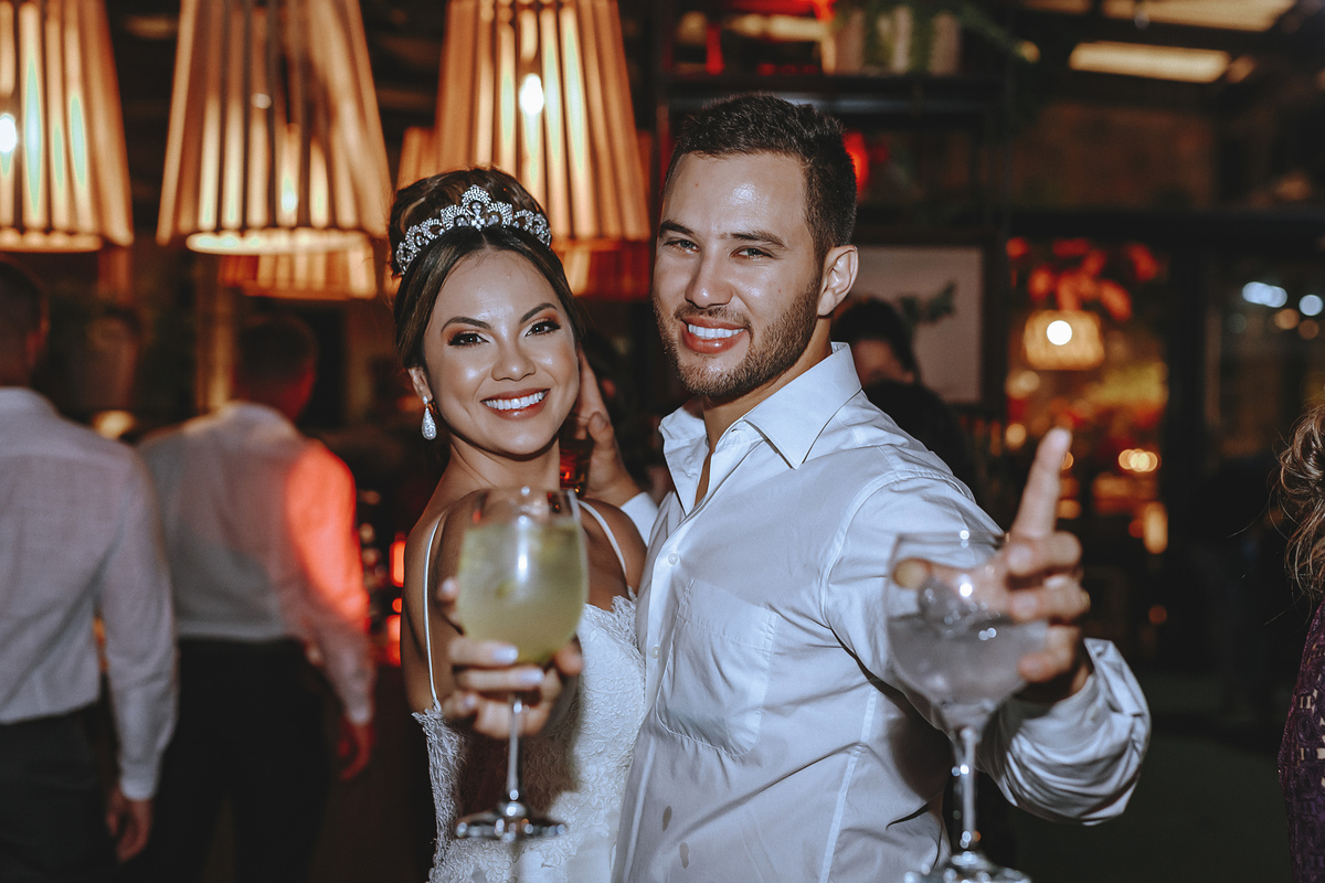 WEDDING PHOTOS
NOIVA
2023 CASAMENTOS
ALEXANDRE CASTTRO