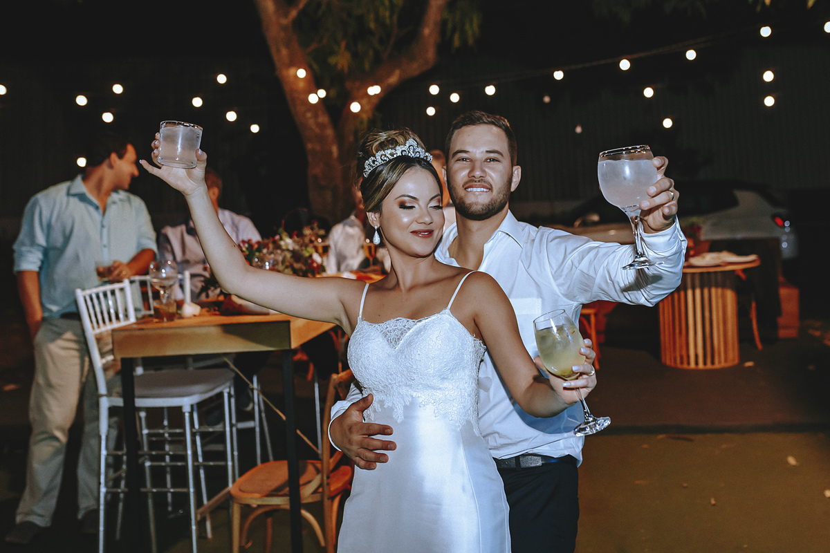 WEDDING PHOTOS
NOIVA
2023 CASAMENTOS
ALEXANDRE CASTTRO