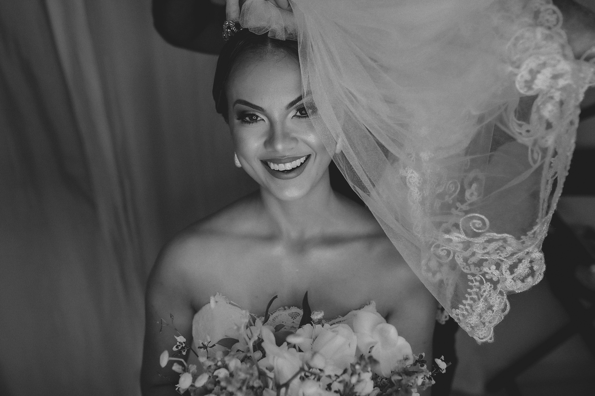 WEDDING PHOTOS
NOIVA
2023 CASAMENTOS
ALEXANDRE CASTTRO