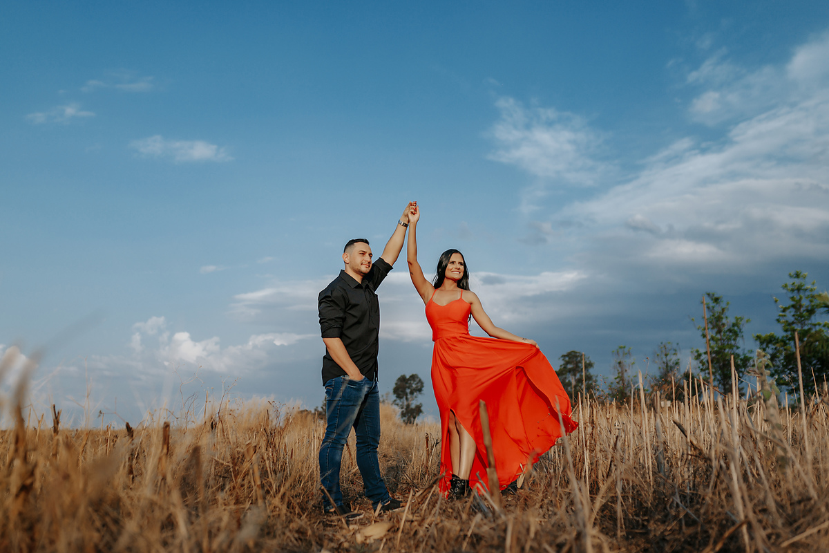 Ensaio Pre Casamento de Talita e Marco Aurelio, realizado no Viveiro Recanto Marieta em Patos de Minas -MG.

Fotografado por Alexandre Casttro