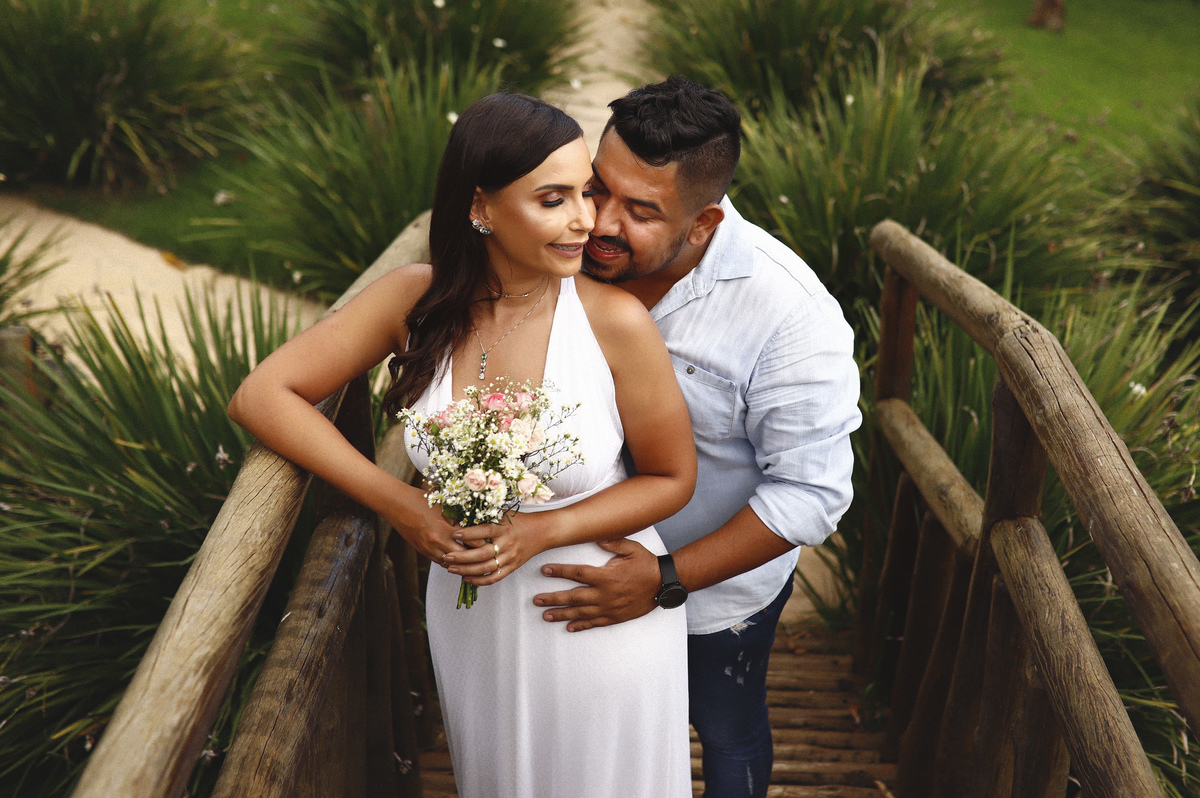 Ensaio Luana e Marcos, realizado na Pousada Avalon em Patos de Minas - MG.

Fotografado por Alexandre Casttro.