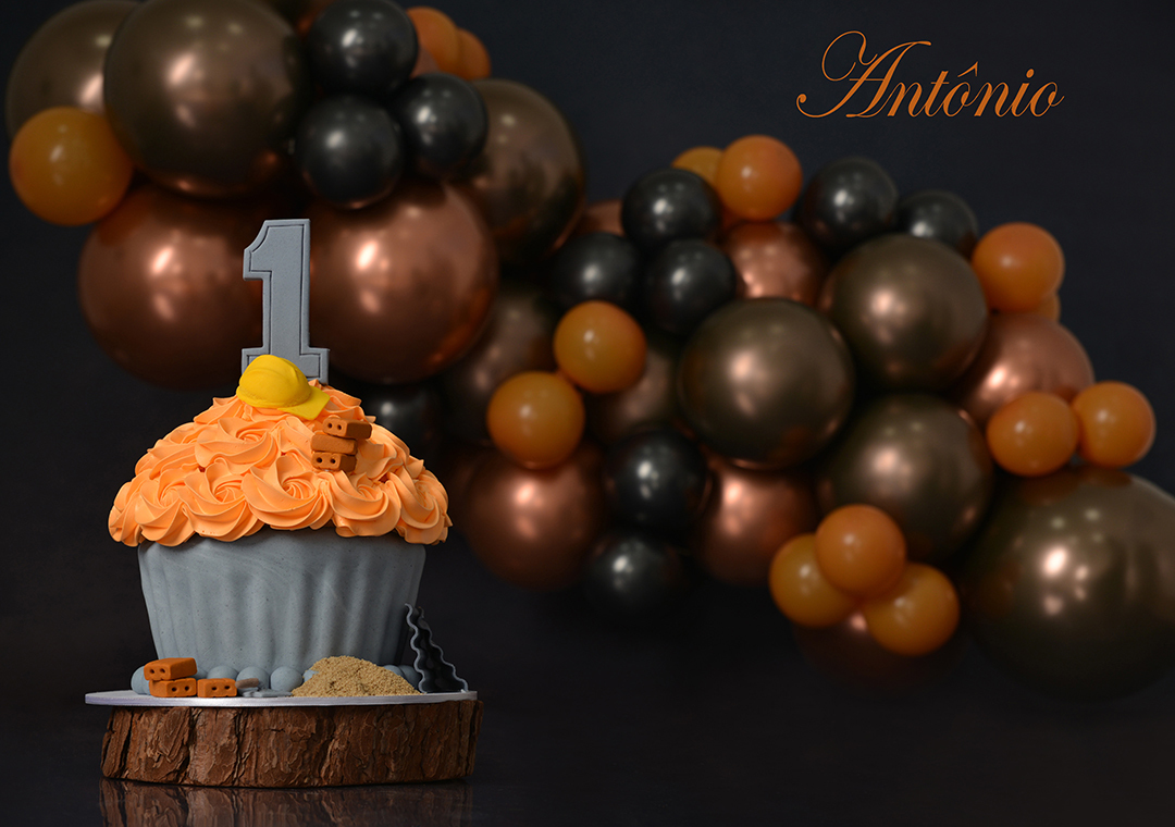 Smash the Cake - Antônio