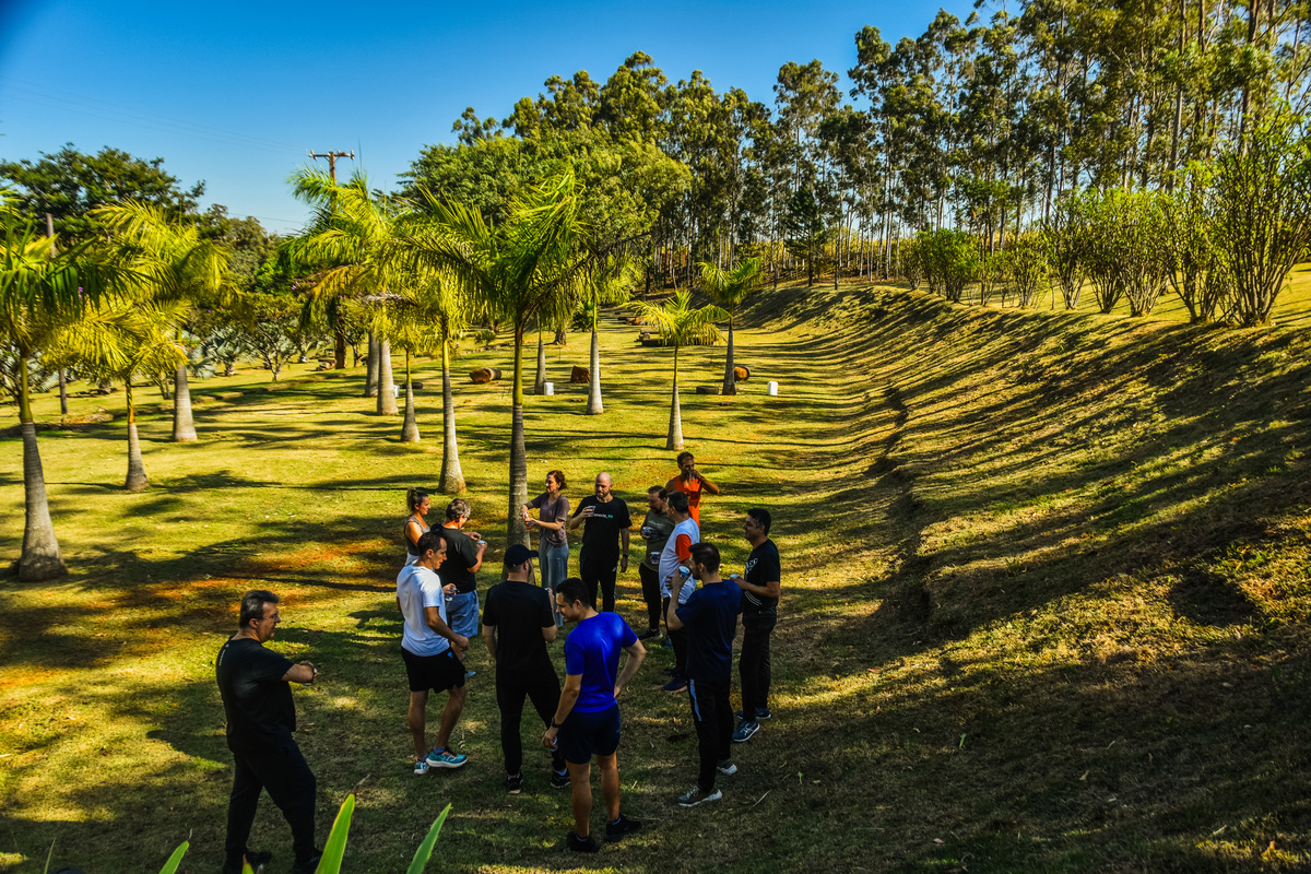 Gincana no jardim do paraiso