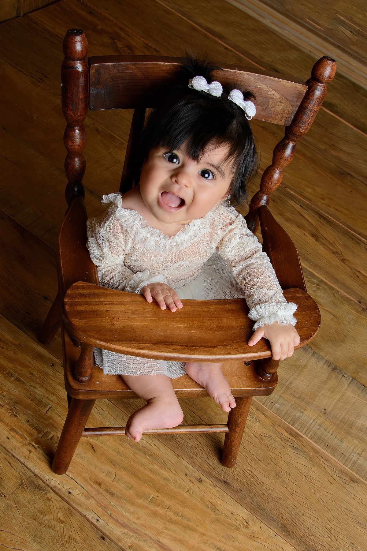 Foto da Nina sorrindo para a câmera