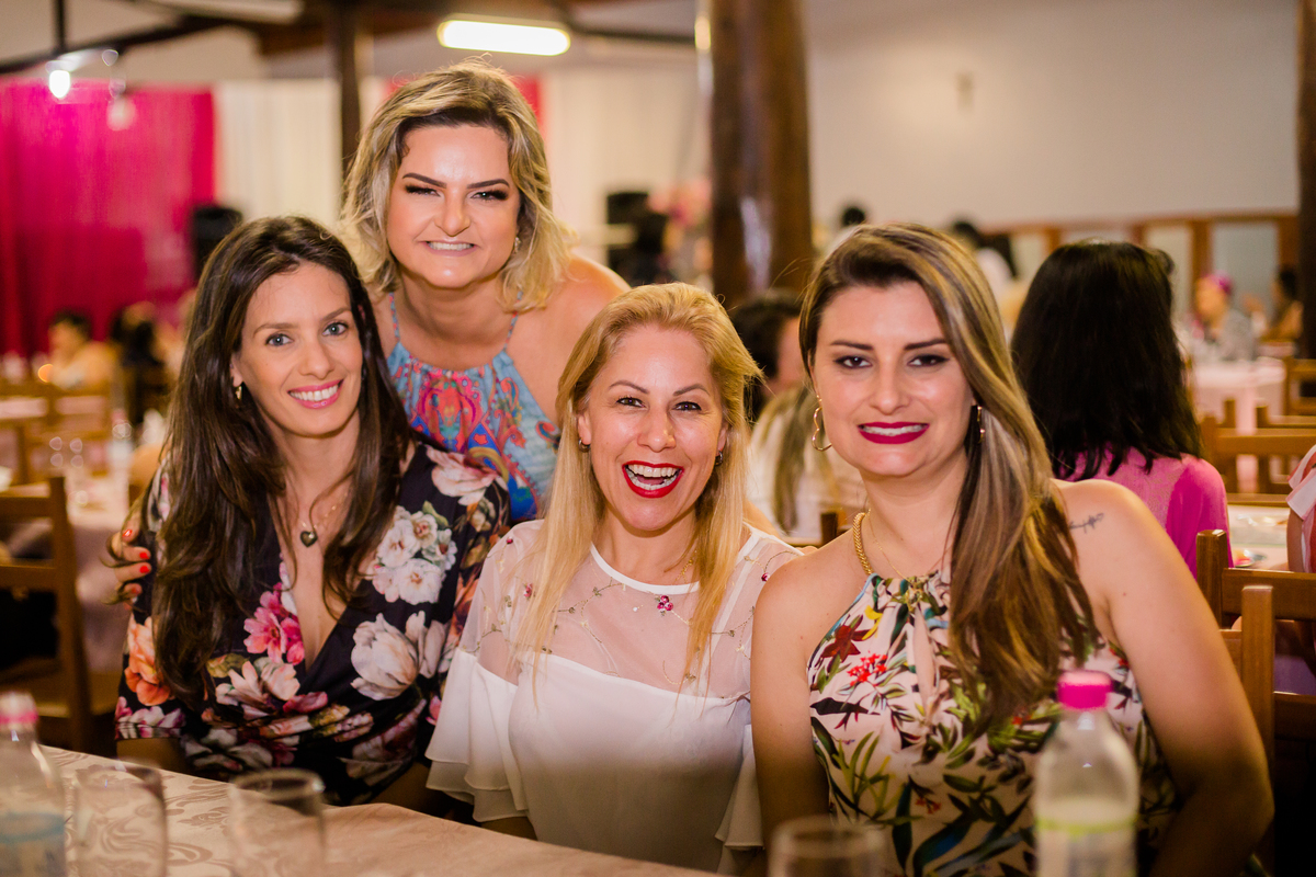Penélope Pense Rosa