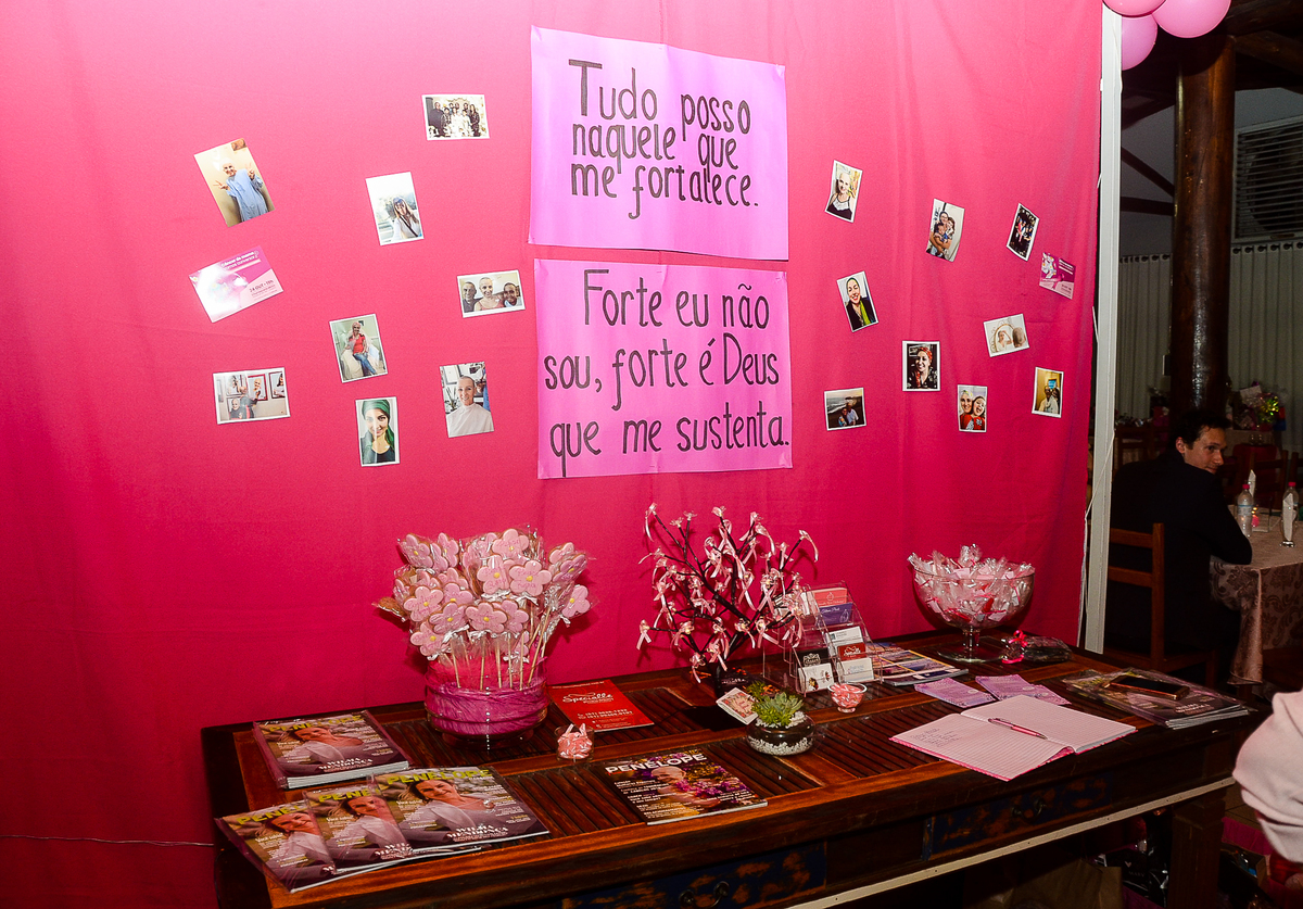 Penélope Pense Rosa