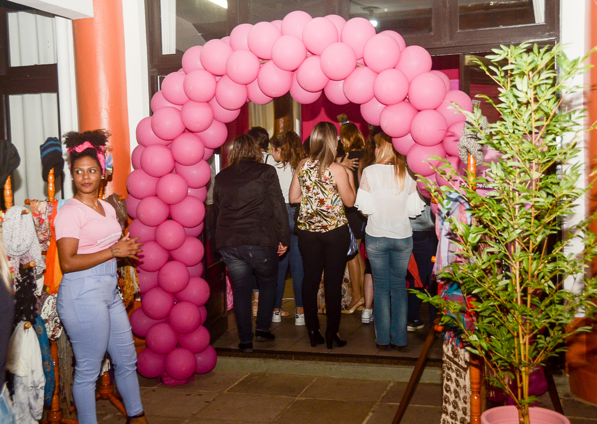 Penélope Pense Rosa