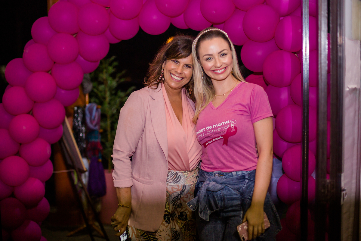 Penélope Pense Rosa