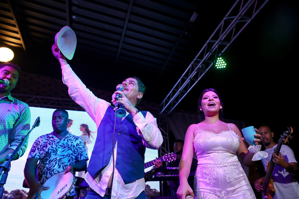 Casamento realizado na cidade de Carangola - MG espaço de festa Villa Pitanga