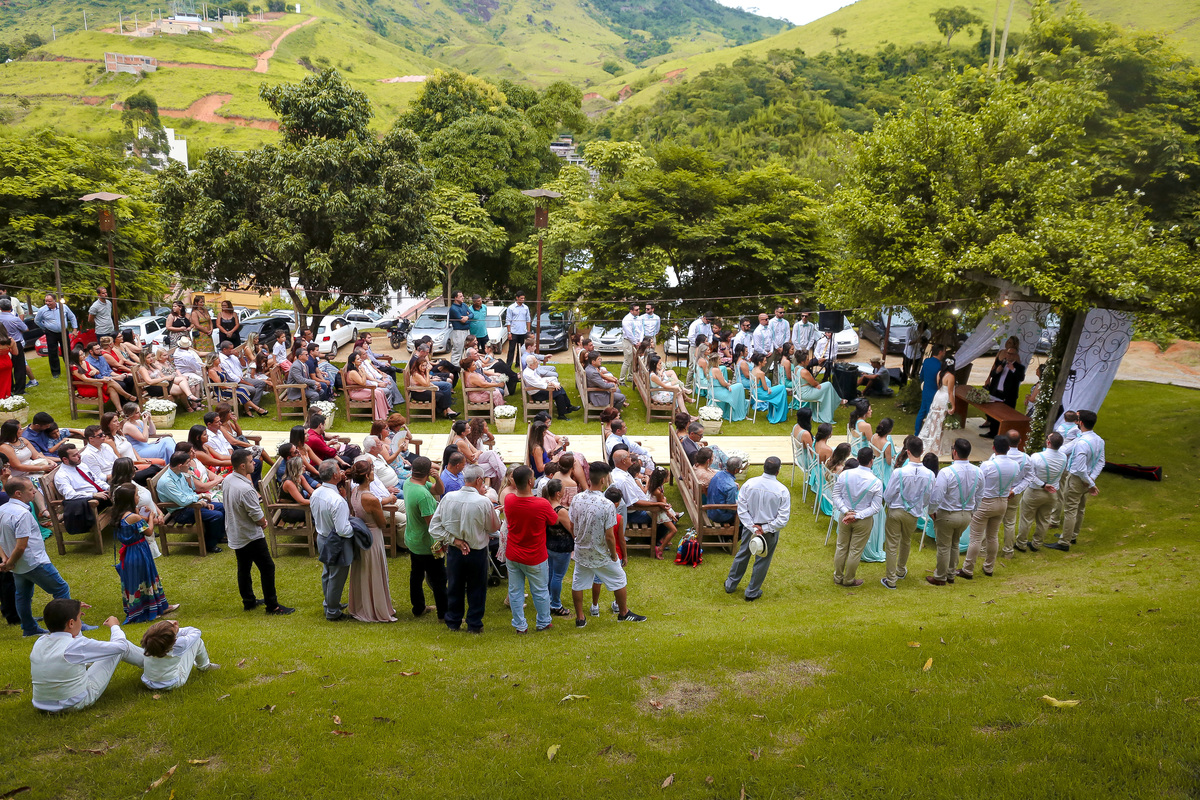 Casamento realizado na cidade de Carangola - MG espaço de festa Villa Pitanga