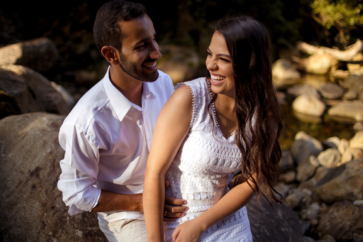 Ensaio fotográfico de pre casamento  realizado na cidade de Ibitirama - ES, Toca da truta, tecno truta , região do Caparaó, Circuito do café e das águas.