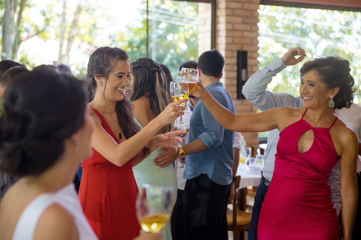 Casamento realizado na cidade de Alto Caparaó- MG, região do Caparaó. Fotógrafo de casamento na região do Caparaó. Estância gourmet,  