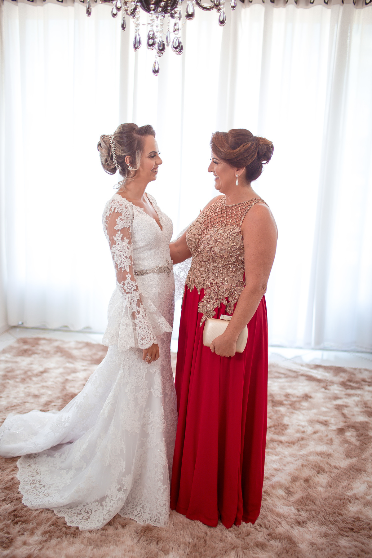 Salão LS Hair Design
Serviços de Cabeleireiro | Maquiagem
Produção de Noiva | Debutante | Divino - MG