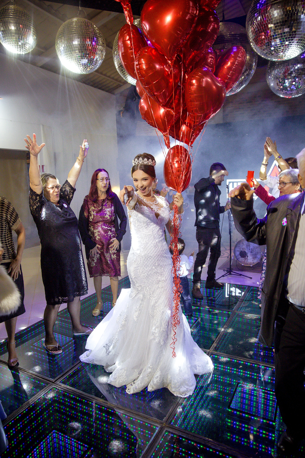 Casamento realizado na cidade de Espera Feliz- MG, Rancho Pico da Bandeira .