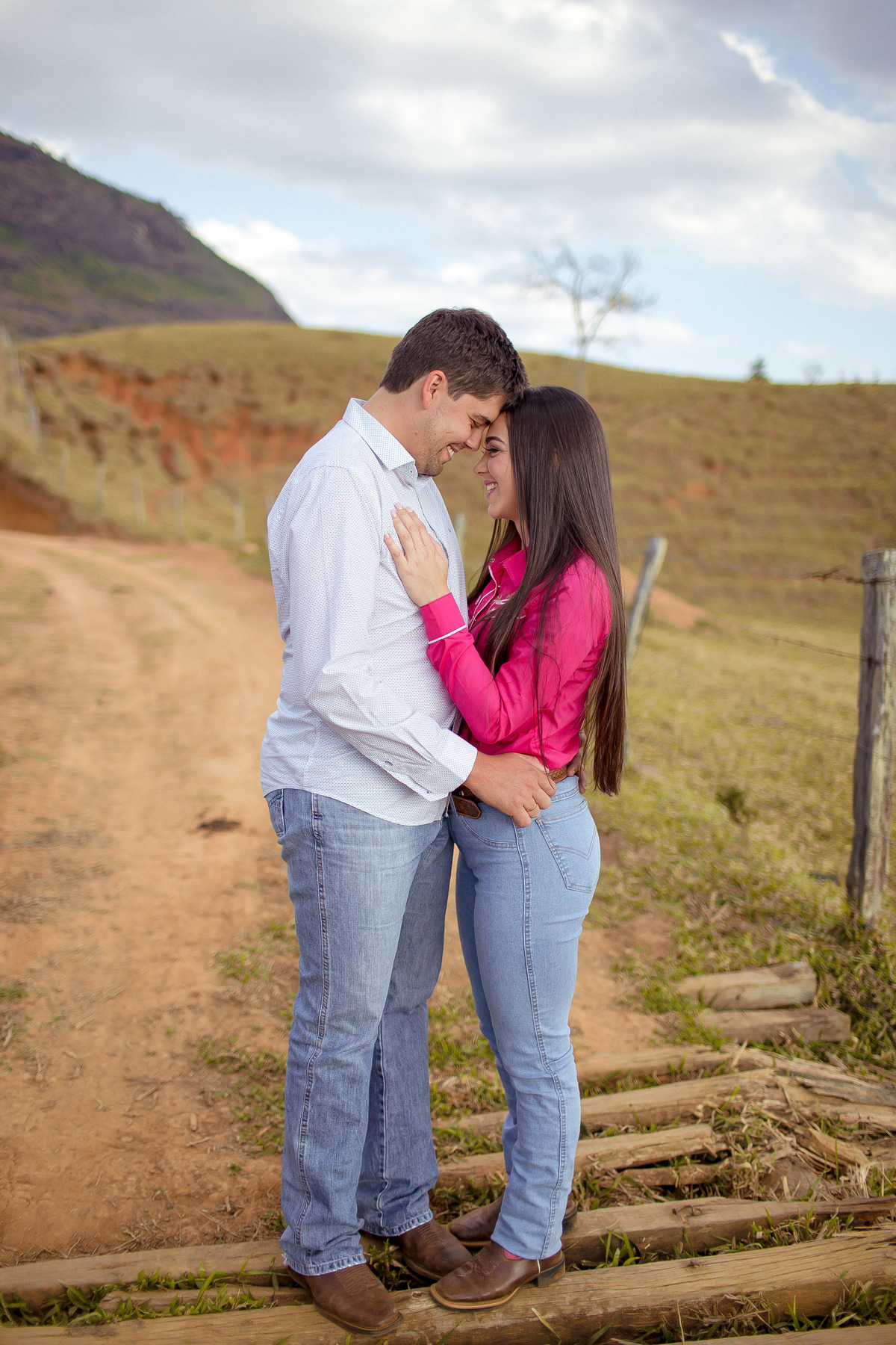 Ensaio  de Casamento com cavalos e vida no campo