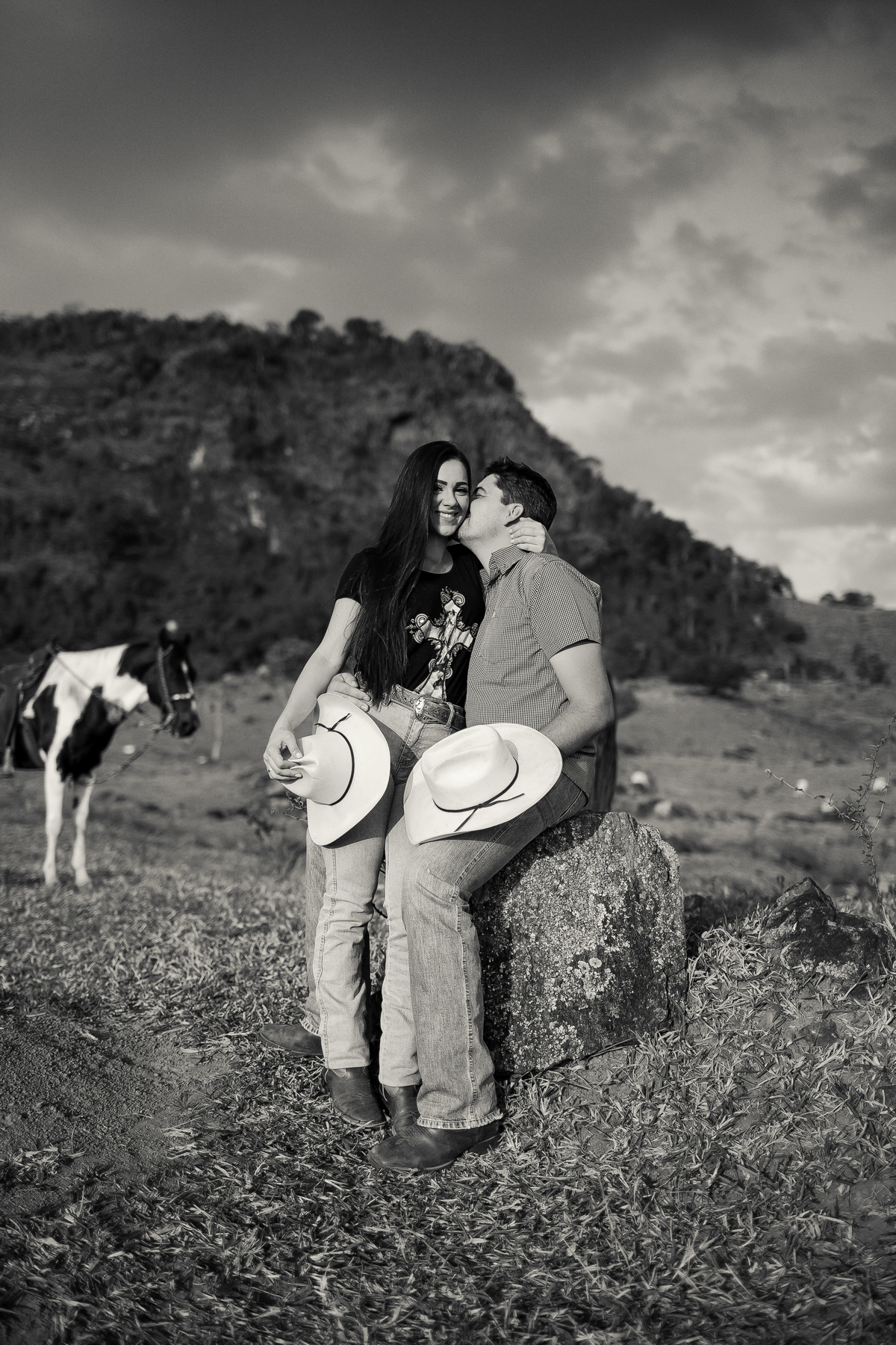Ensaio  de Casamento com cavalos e vida no campo