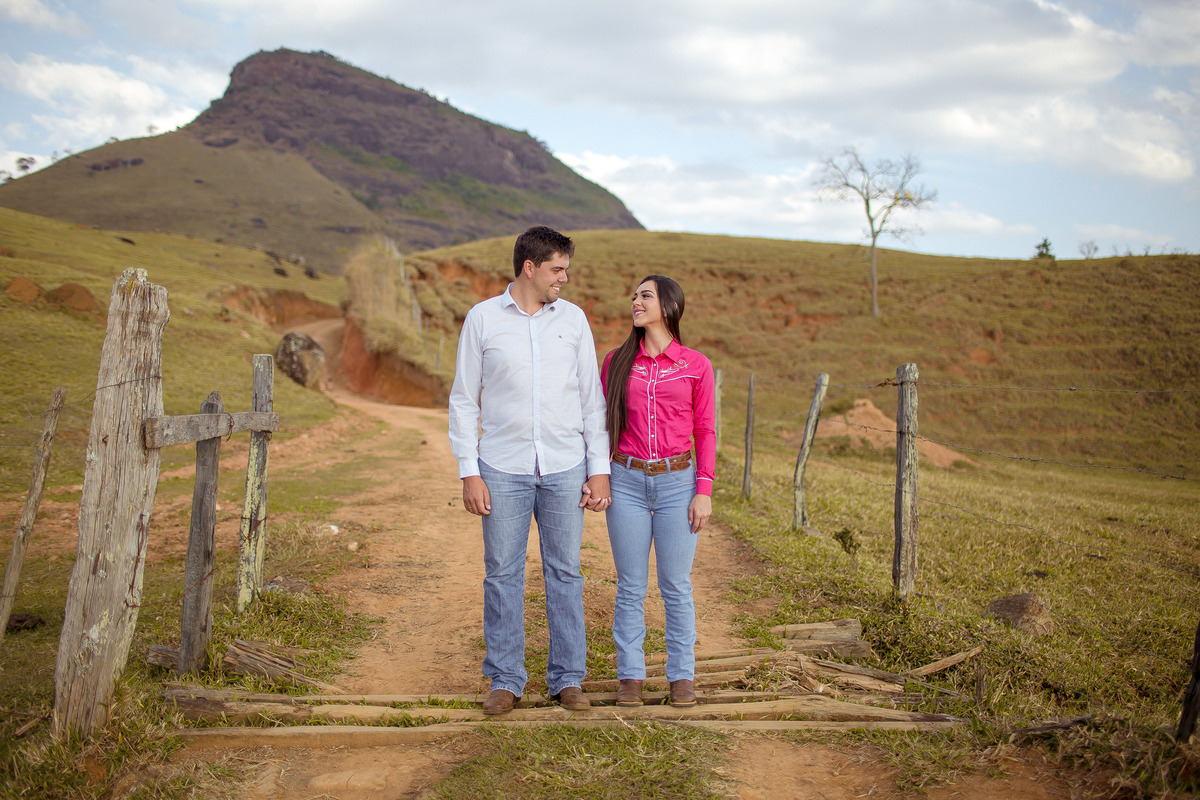 Ensaio  de Casamento com cavalos na cidade de Divino - MG