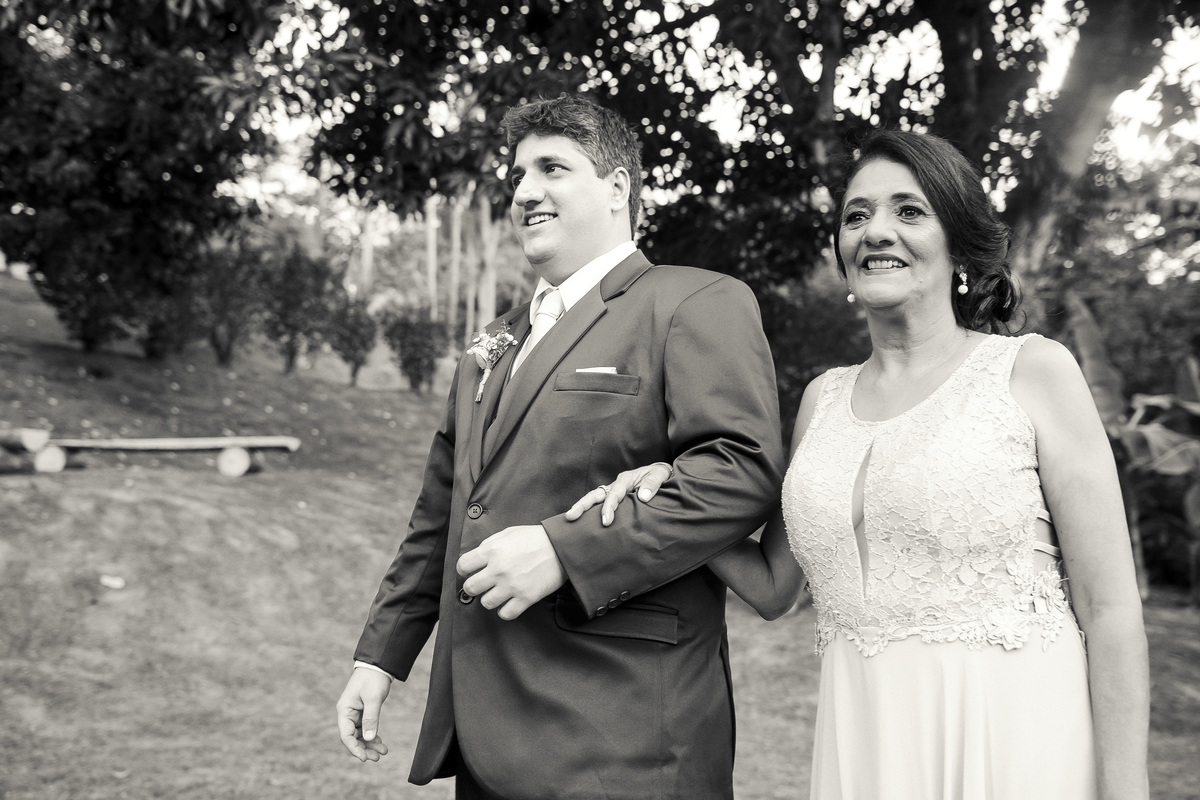 Casamento realizado na cidade de Carangola - MG espaço de festa Villa Pitanga