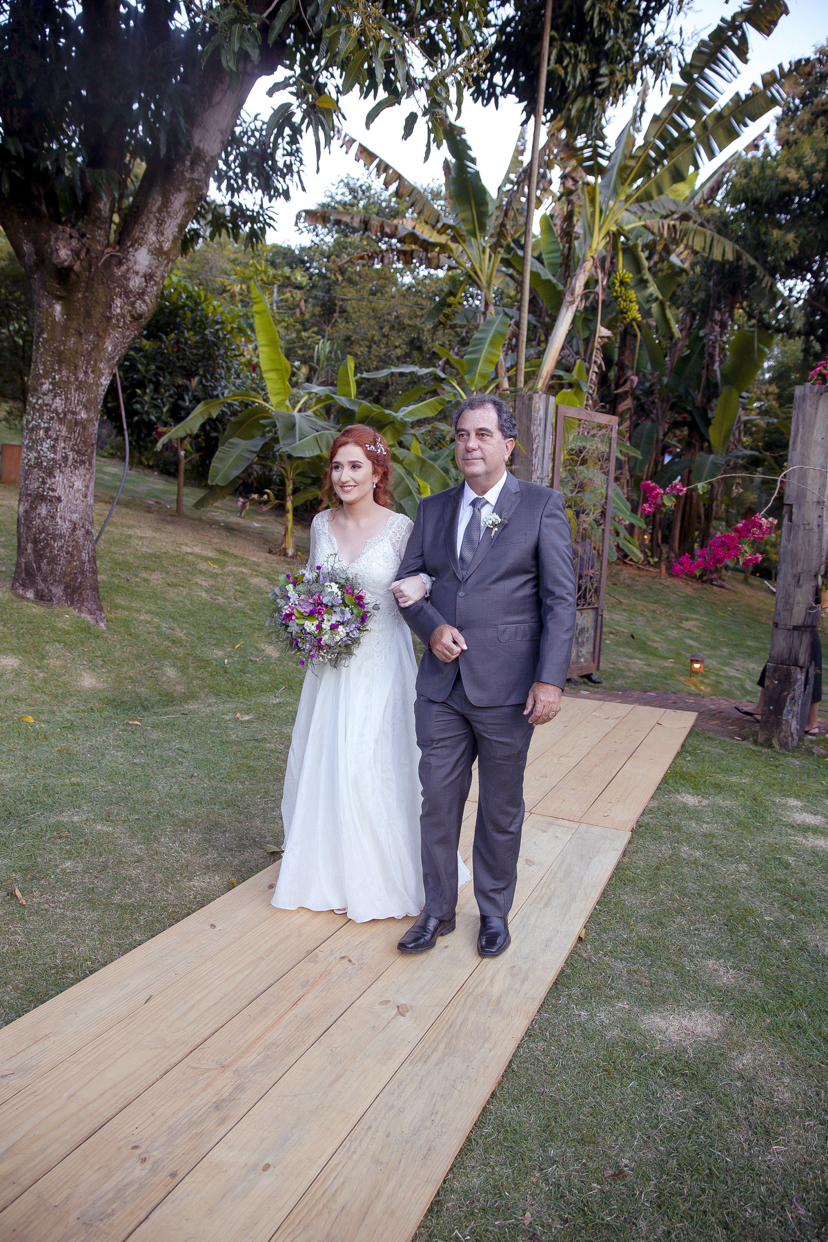 Casamento realizado na cidade de Carangola - MG espaço de festa Villa Pitanga