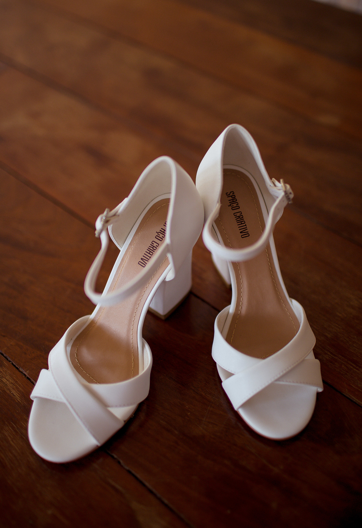 Casamento realizado na cidade de Espera Feliz- MG, recepção feita no  Espaço Cristal em Caiana - MG