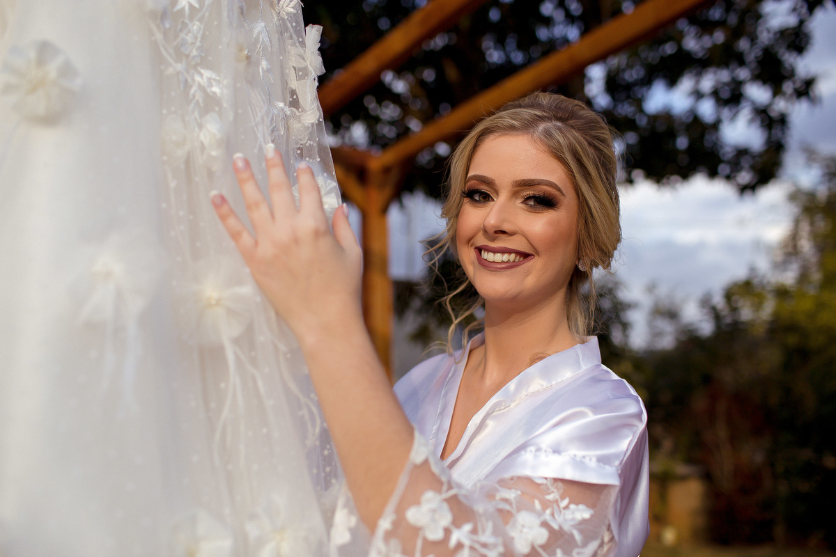 Casamento realizado na cidade de Espera Feliz- MG, recepção feita no  Espaço Cristal em Caiana - MG
