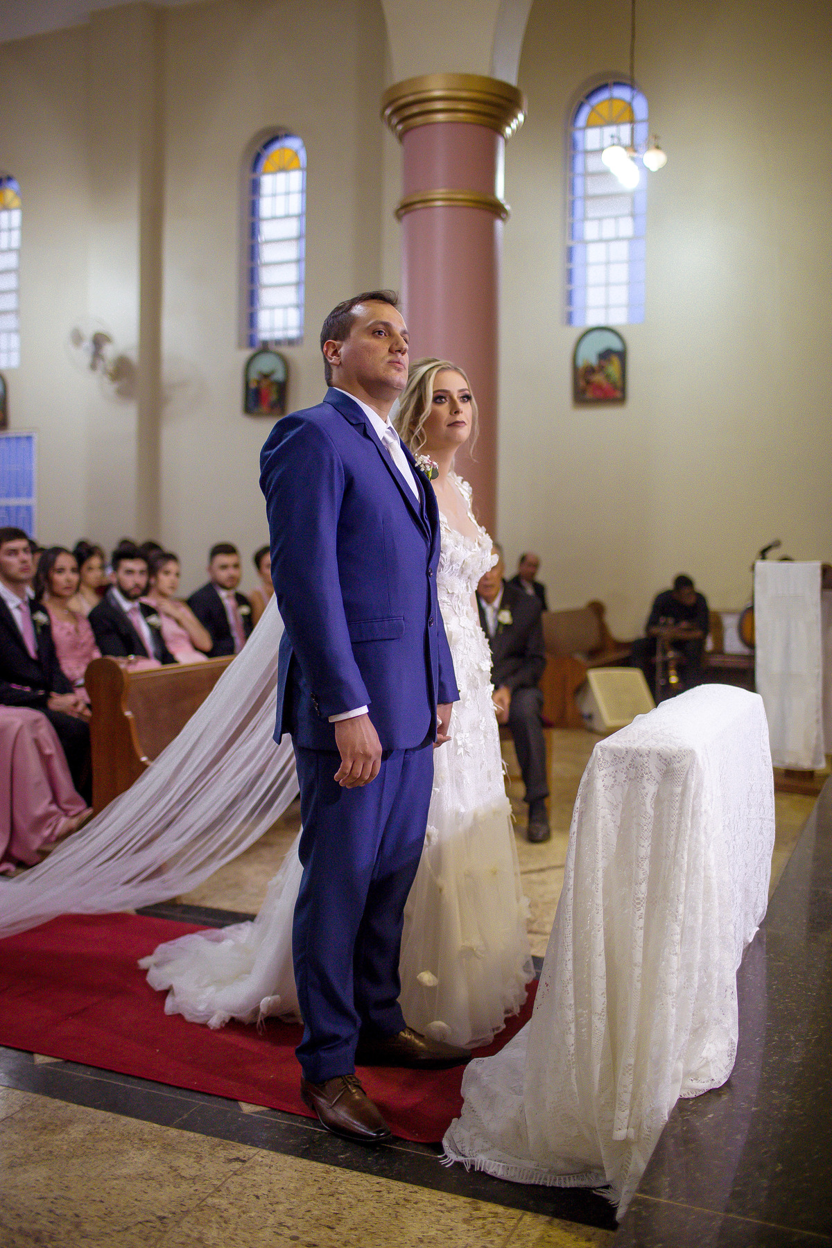 Casamento realizado na cidade de Espera Feliz- MG, recepção feita no  Espaço Cristal em Caiana - MG