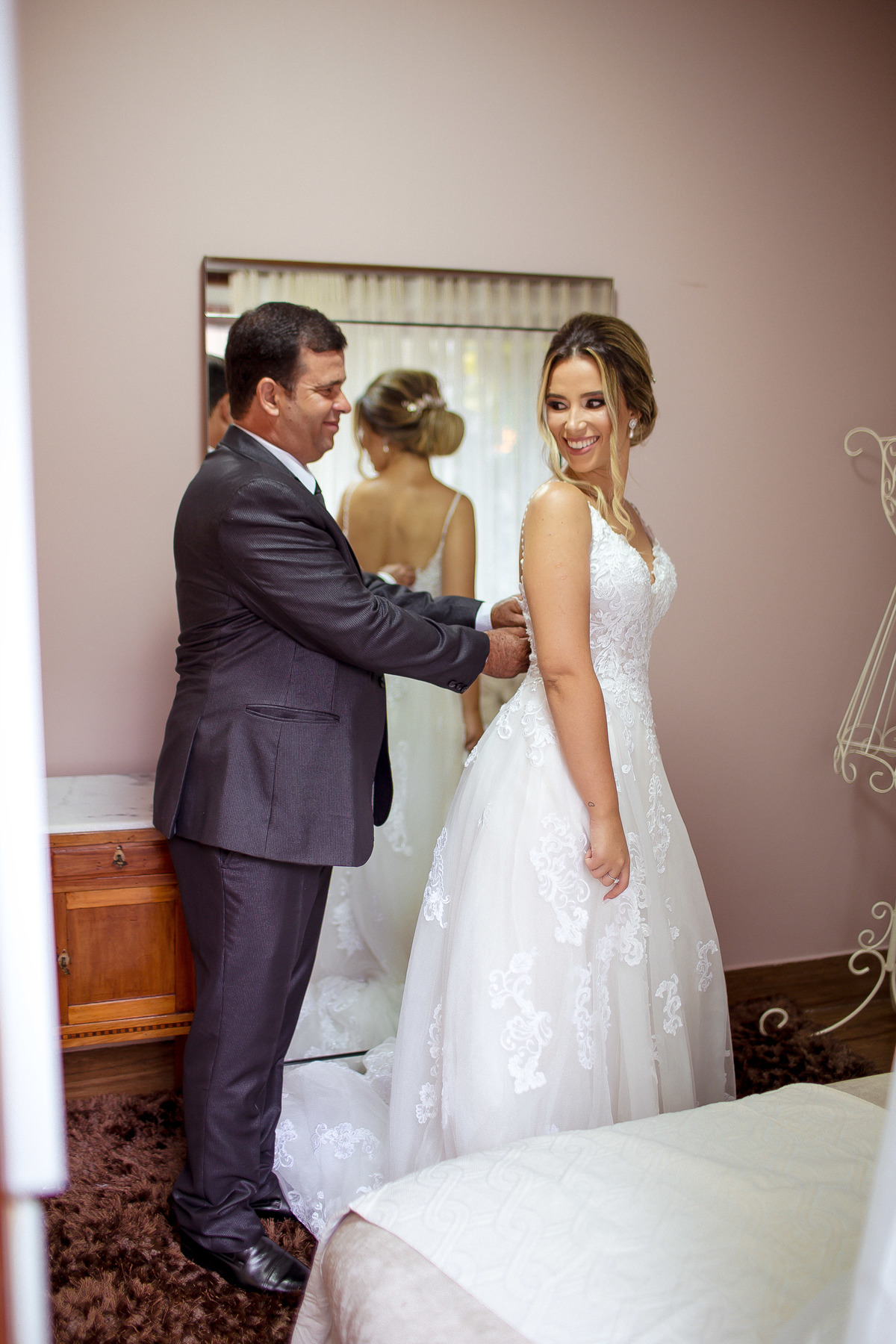 CASAMENTO RAFAELA E PAULO REALIZADO NA CIDADE DE DIVINO - MG