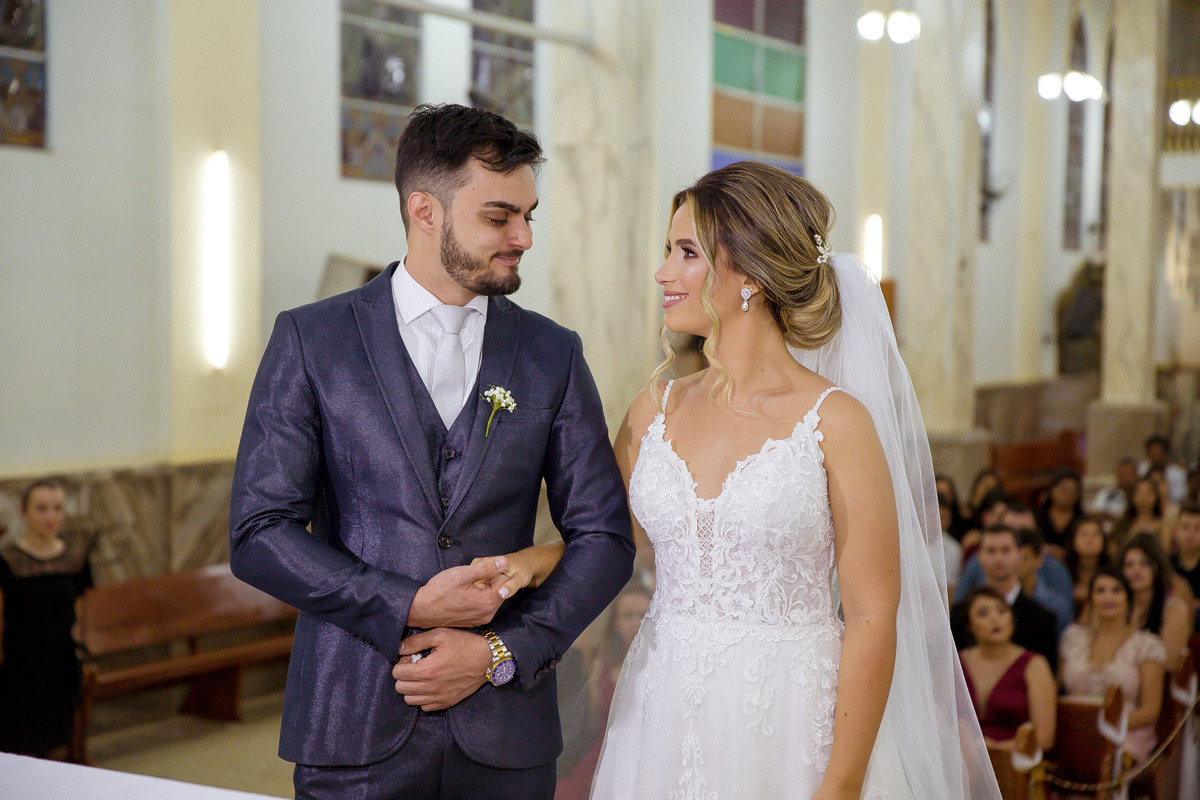 CASAMENTO RAFAELA E PAULO REALIZADO NA CIDADE DE DIVINO - MG