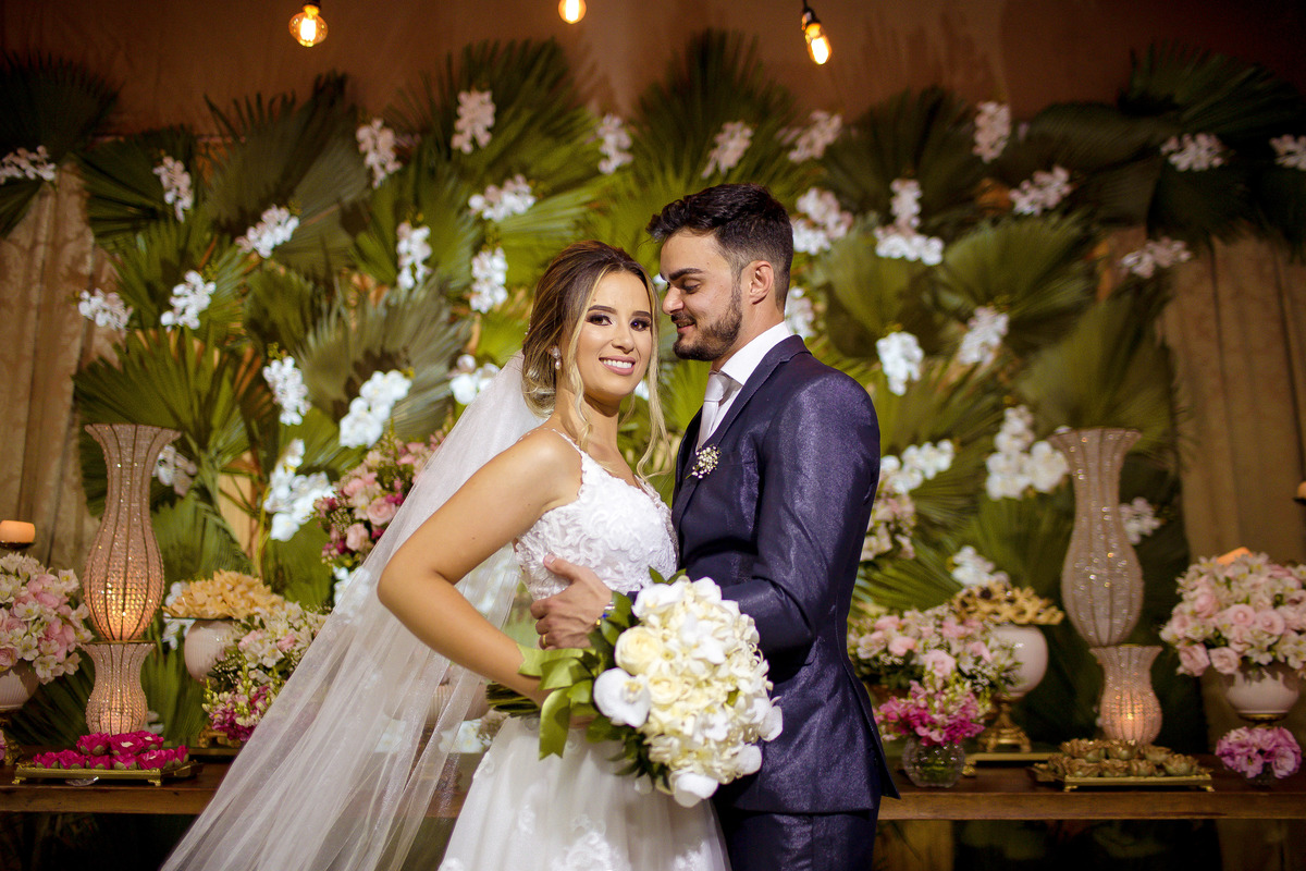 CASAMENTO RAFAELA E PAULO REALIZADO NA CIDADE DE DIVINO - MG