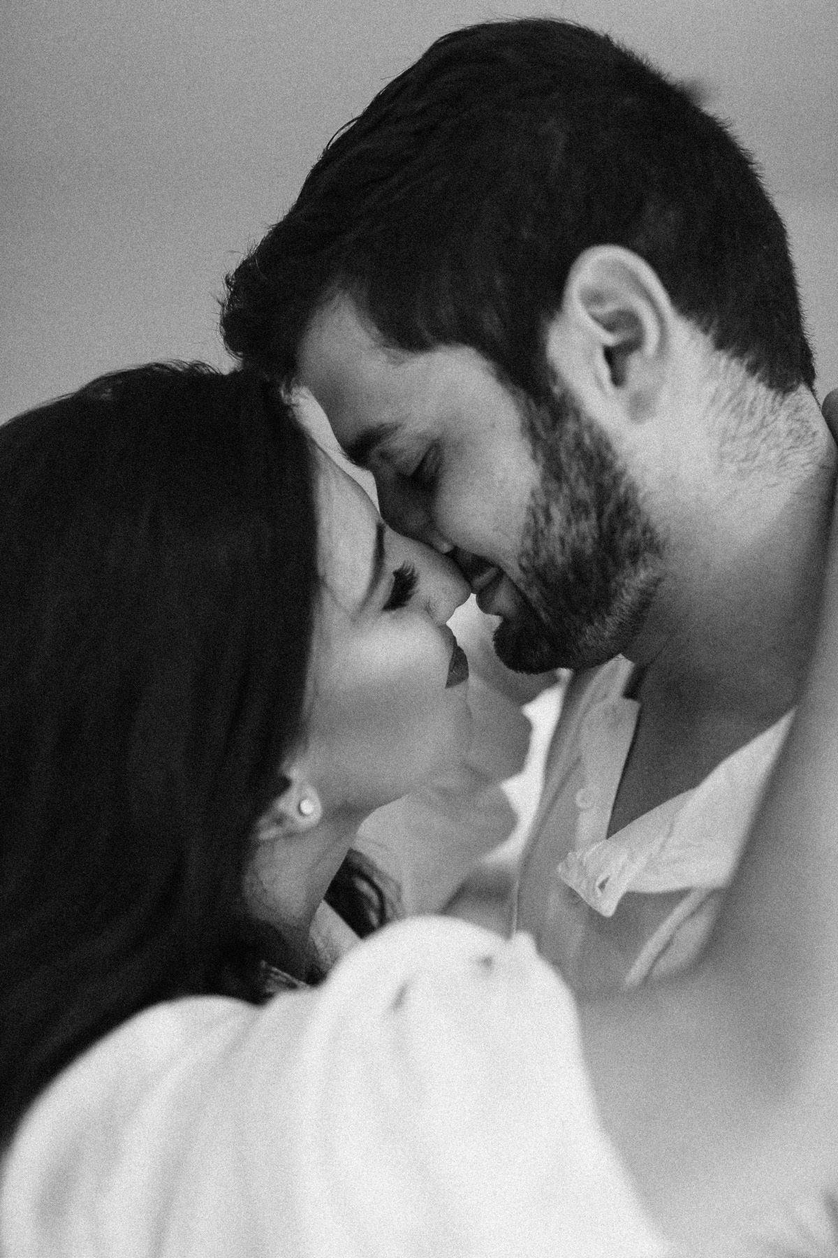 Ensaio de pré casamento em casa na cidade de CARANGOLA - MG Mariana e Weslei