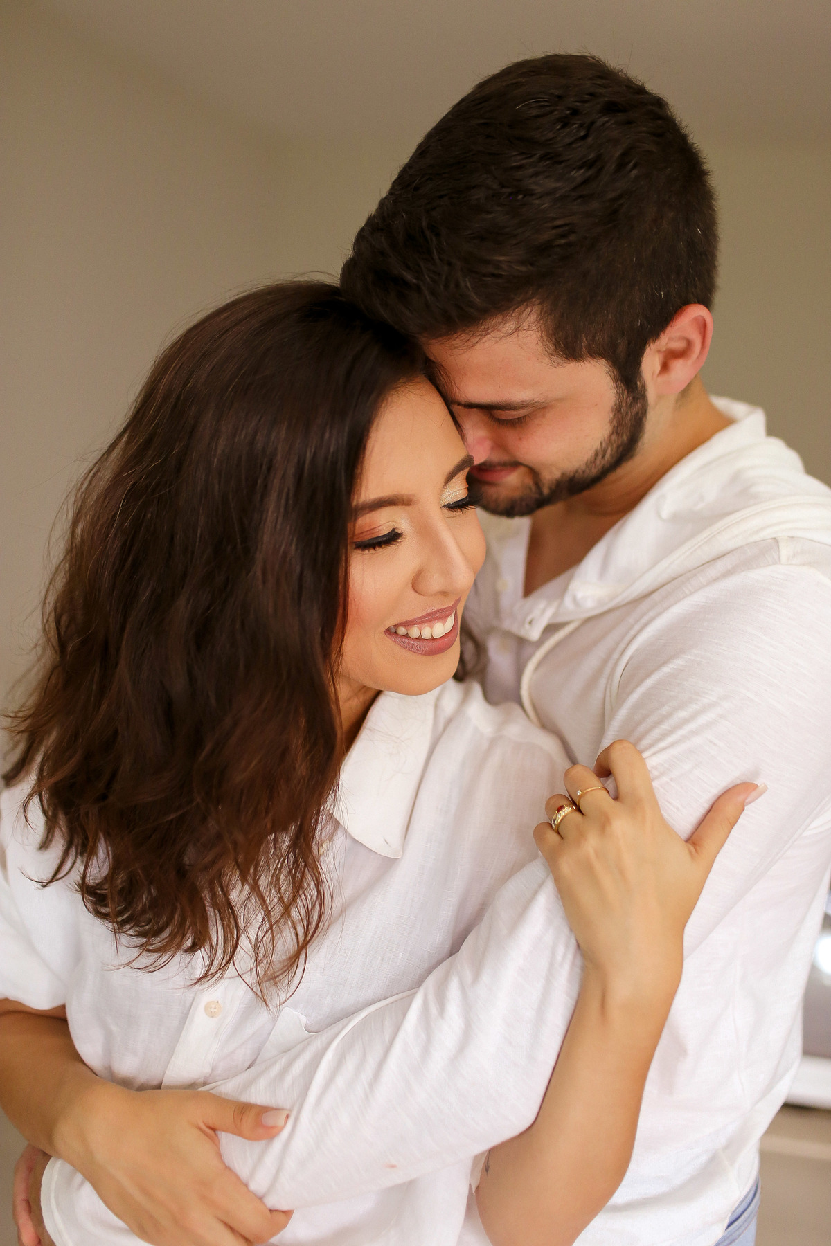 Ensaio de pré casamento em casa na cidade de CARANGOLA - MG Mariana e Weslei