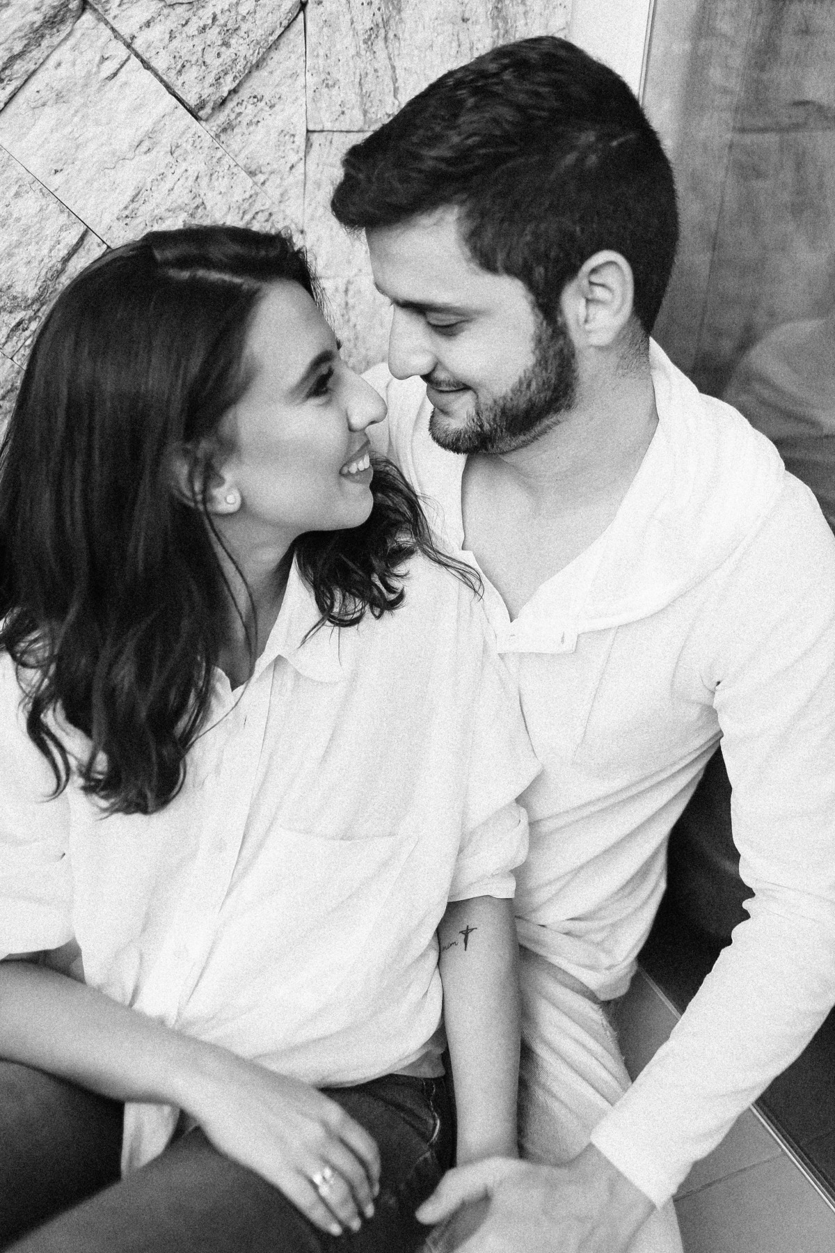 Ensaio de pré casamento em casa na cidade de CARANGOLA - MG Mariana e Weslei