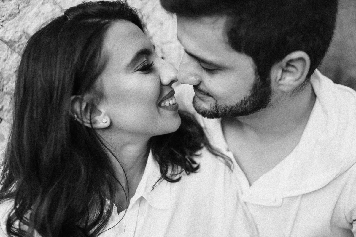 Ensaio de pré casamento em casa na cidade de CARANGOLA - MG Mariana e Weslei