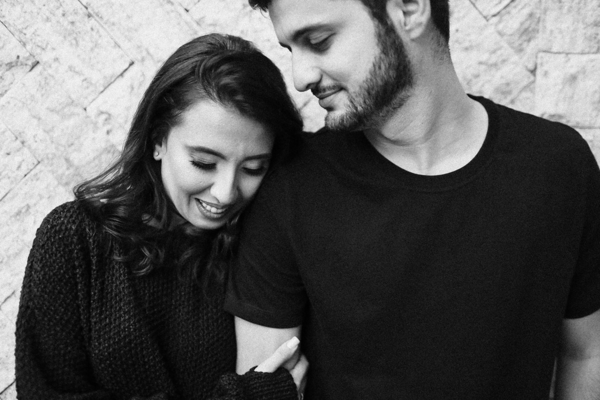 Ensaio de pré casamento em casa na cidade de CARANGOLA - MG Mariana e Weslei