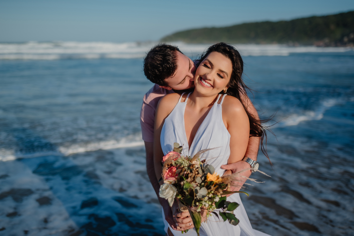pré wedding na praia do rosa
