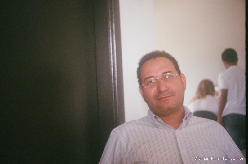 André, em primeiro plano – ao fundo Murillo e Ana Paula