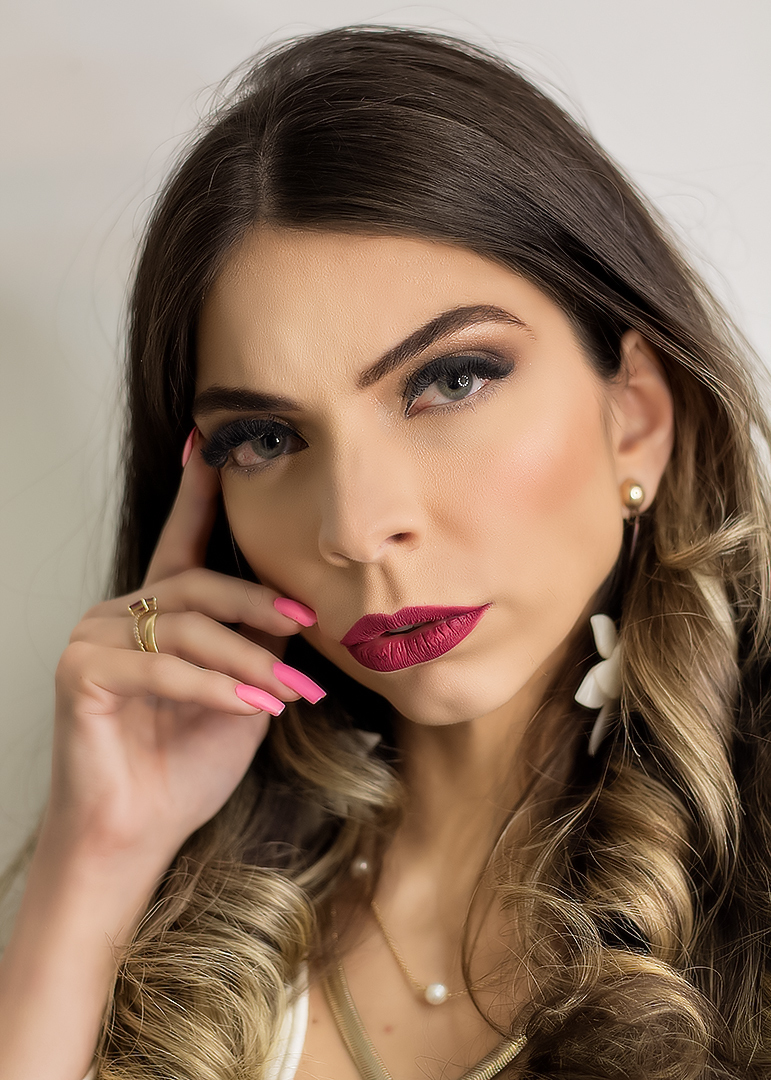 Foto Retrato - Editorial Maquiagem L'OREAL 