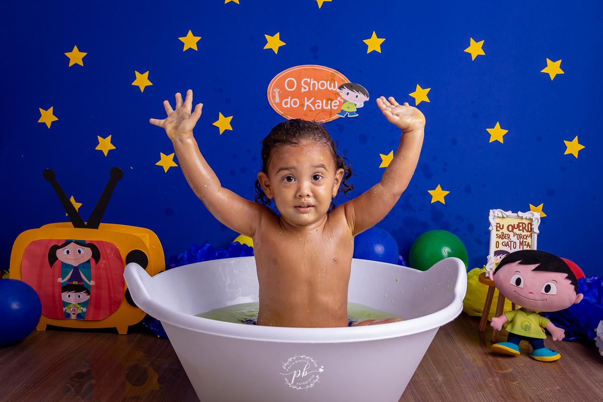 ensaio infantil smash the cake O Show da Luna 
Jupiter de O Show da Luna para menino 
banho splash 