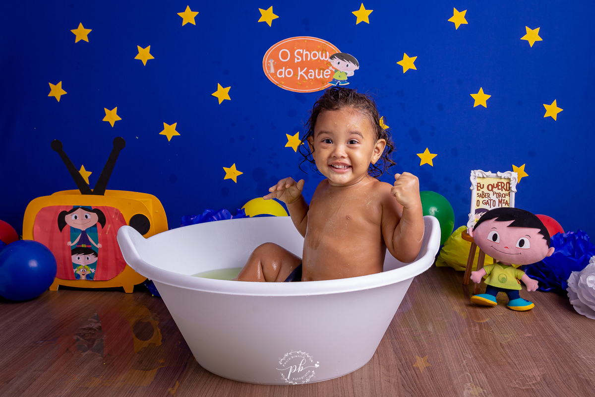 ensaio infantil smash the cake O Show da Luna 
Jupiter de O Show da Luna para menino 
banho splash 