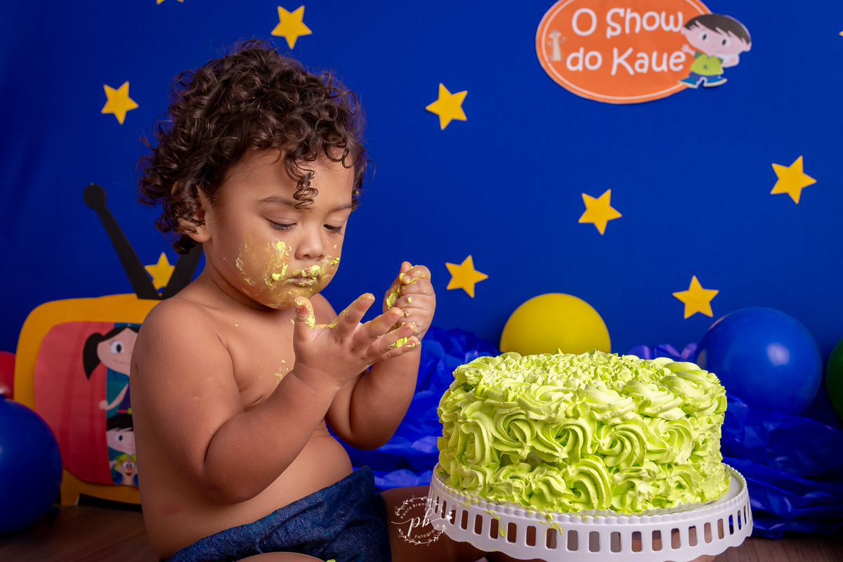 ensaio infantil smash the cake O Show da Luna 
Jupiter de O Show da Luna para menino