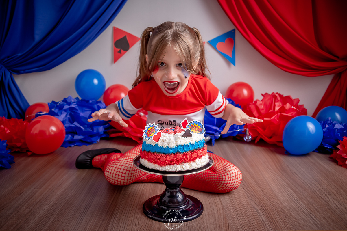 Ensaio Infantil - Arlequina - Esquadrão Suicida - Smash the Cake - 7 anos