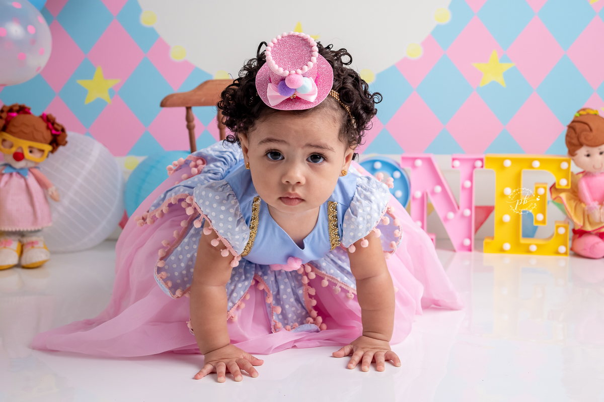 Smash The Cake Circo Rosa - circo rosa - circo - ensaio infantil - foto de criança - pré festa circo - Rio de Janeiro - RJ