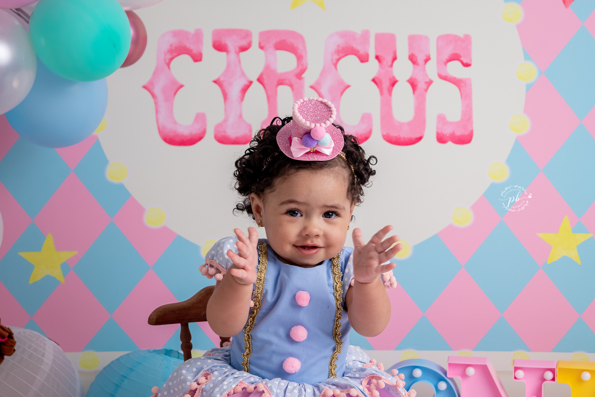 Smash The Cake Circo Rosa - circo rosa - circo - ensaio infantil - foto de criança - pré festa circo - Rio de Janeiro - RJ