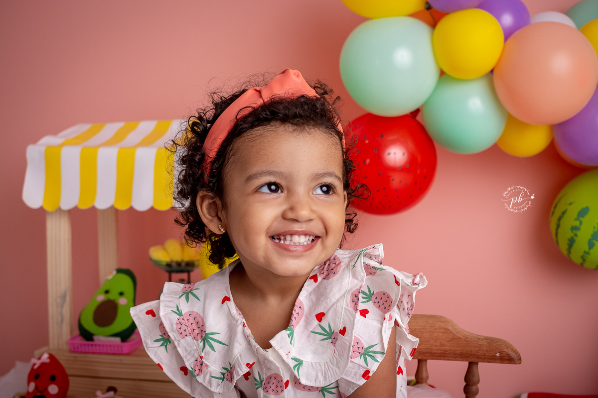 ensaio quitandinha - quitandinha infantil - pré festa três aninhos - ensaio infantil - ensaio feira -frutinhas -melancia -quitanda da Maitê - frutas - Rio de Janeiro - RJ