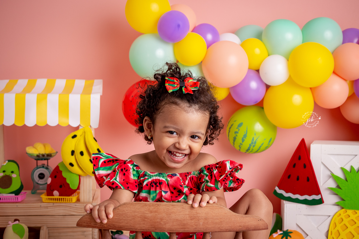 ensaio quitandinha - quitandinha infantil - pré festa três aninhos - ensaio infantil - ensaio feira -frutinhas -melancia -quitanda da Maitê - frutas - Rio de Janeiro - RJ