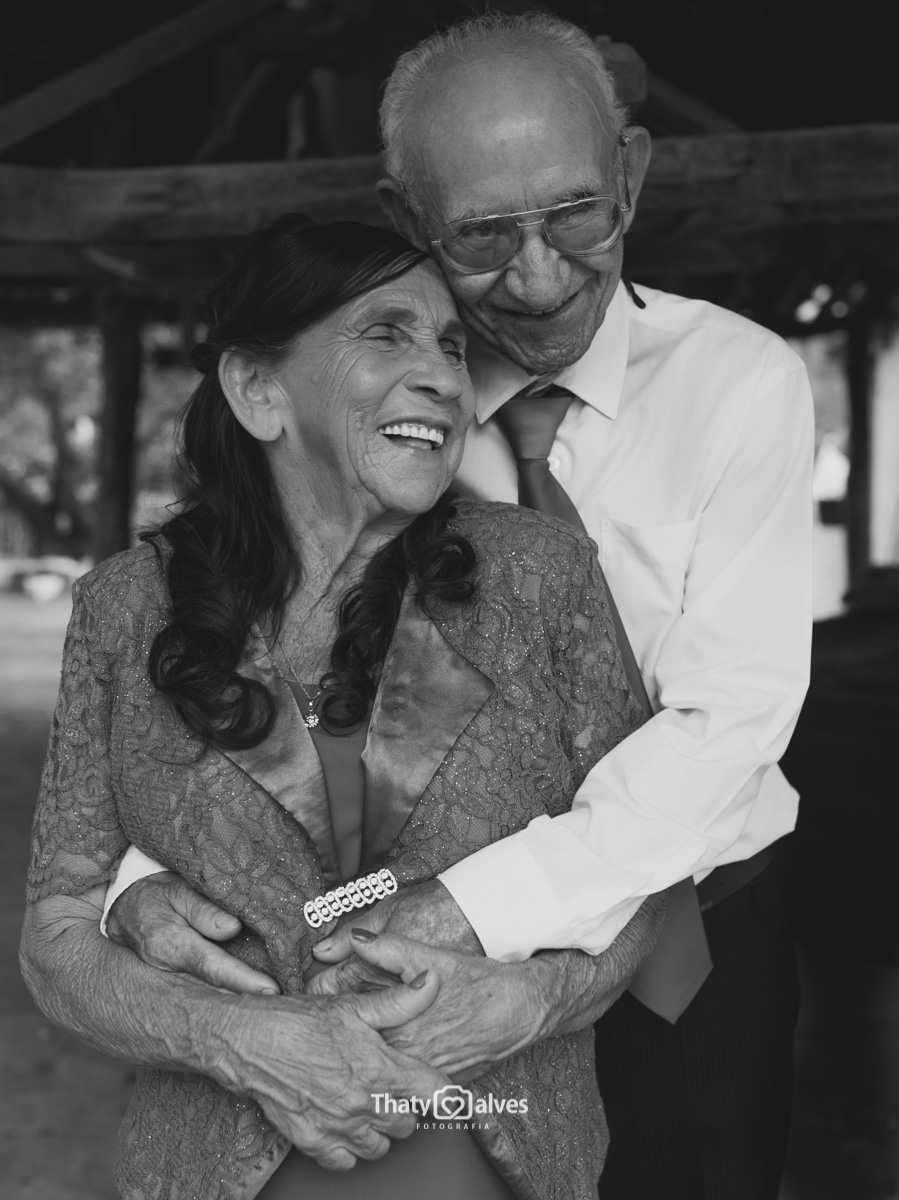 Ensaio de Casal, Bodas de diamente, Bodas de 60 anos, Fotos de velhinhos, Fotos de casais idosos, Thaty alves Fotografia