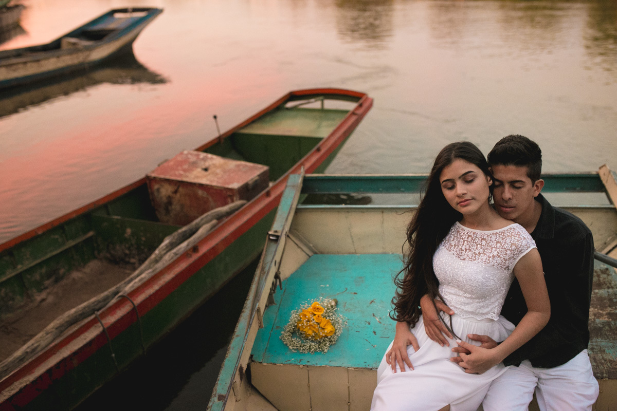  #noiva #weddings #wedding #weddingday #universodasnoivas #weddingdress #casamento #casamentos #vestidodenoiva #madrinha #cerimonia #assessoria  #dresses #instadress #bride #bridal #wedding #weddinginspiration #lapisdenoiva #casamento #fotografodecasament