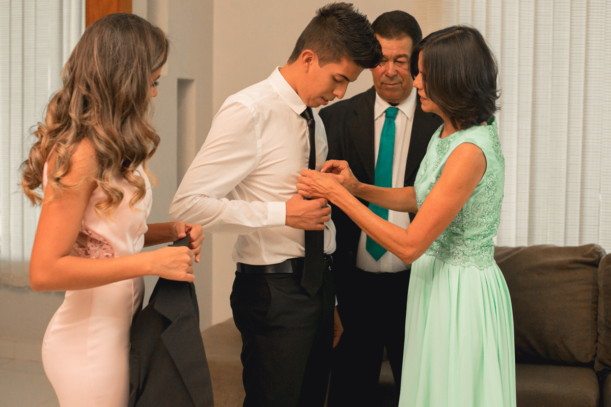  #noiva #weddings #wedding #weddingday #universodasnoivas #weddingdress #casamento #casamentos #vestidodenoiva #madrinha #cerimonia #assessoria  #dresses #instadress #bride #bridal #wedding #weddinginspiration #lapisdenoiva #casamento #fotografodecasament