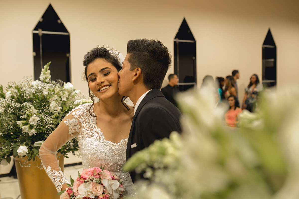  #noiva #weddings #wedding #weddingday #universodasnoivas #weddingdress #casamento #casamentos #vestidodenoiva #madrinha #cerimonia #assessoria  #dresses #instadress #bride #bridal #wedding #weddinginspiration #lapisdenoiva #casamento #fotografodecasament